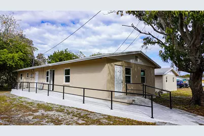 1502 Avenue I #B, Fort Pierce, FL 34950 - Photo 12