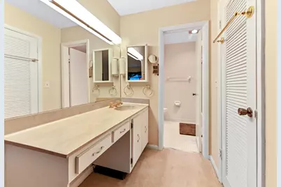 13988 Via Flora #B, Delray Beach, FL 33484 - Photo 22