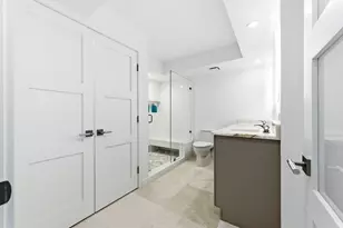 5510 N Ocean Dr, Singer Island, FL 33404 - Photo 18