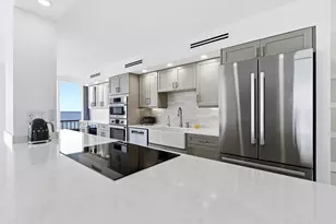 5510 N Ocean Dr, Singer Island, FL 33404 - Photo 8