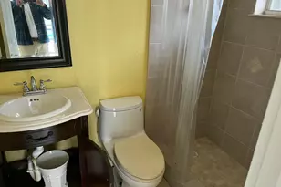 7445 N Augusta Dr, Hialeah, FL 33015 - Photo 12