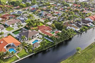 7445 N Augusta Dr, Hialeah, FL 33015 - Photo 46