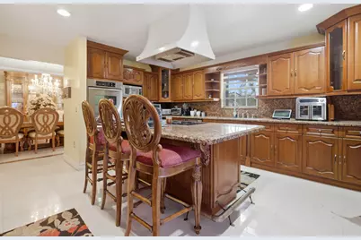 7445 N Augusta Drive, Hialeah, FL 33015 - Photo 24