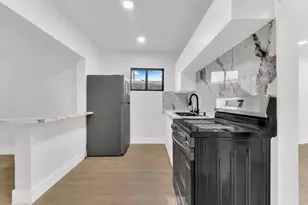 2428 NW 28th St, Miami, FL 33142 - Photo 8