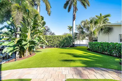 6885 Tradewind Way, Lake Worth, FL 33462 - Photo 32