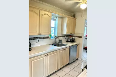 8000 Lagos De Campo Boulevard #A-204, Tamarac, FL 33321 - Photo 2