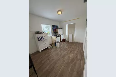 1313 S B Street, Lake Worth Beach, FL 33460 - Photo 8