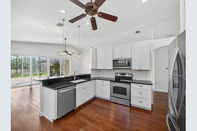 3008 SE Racoon Way, Stuart, FL 34997 - Photo 12