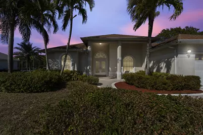 1112 SE Strathmore Drive, Port Saint Lucie, FL 34952 - Photo 2