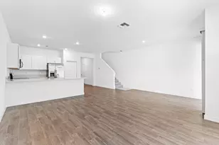 4250 Lagoon Shore Dr, Lake Worth, FL 33467 - Photo 12