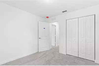 4250 Lagoon Shore Drive, Lake Worth, FL 33467 - Photo 26