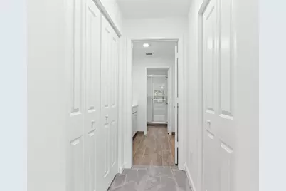 4250 Lagoon Shore Drive, Lake Worth, FL 33467 - Photo 22