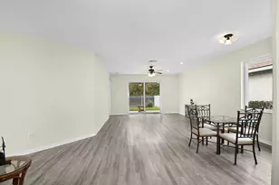 10033 SW Stonegate Dr, Port Saint Lucie, FL 34987 - Photo 8