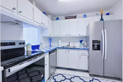 1516 S Lakeside Drive #318, Lake Worth Beach, FL 33460 - Photo 6