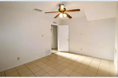 100 SE Celestia Court, Port Saint Lucie, FL 34983 - Photo 8