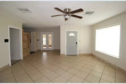 100 SE Celestia Court, Port Saint Lucie, FL 34983 - Photo 4