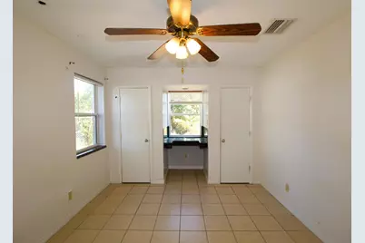 100 SE Celestia Court, Port Saint Lucie, FL 34983 - Photo 14