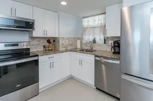 711 Lori Dr, Lake Worth Beach, FL 33461 - Photo 8