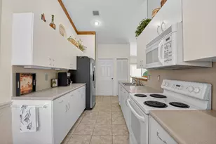 11563 Colonnade Dr, Boynton Beach, FL 33437 - Photo 16