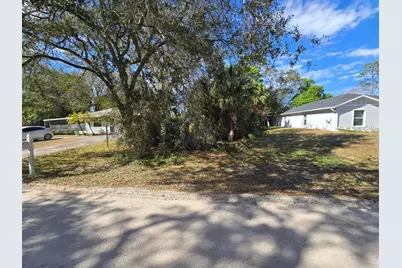 2445 87th Court, Vero Beach, FL 32966 - Photo 2