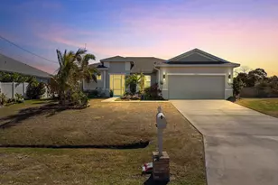 1568 SW Abacus Ave, Port Saint Lucie, FL 34953 - Photo 4