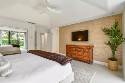 145 Coventry Place, Palm Beach Gardens, FL 33418 - Photo 10