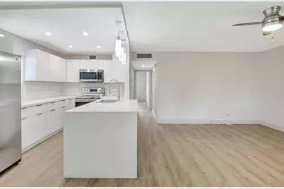 725 Burgundy P, Delray Beach, FL 33484 - Photo 6