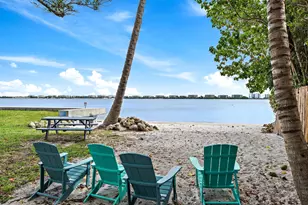 1516 S Lakeside Dr, Lake Worth Beach, FL 33460 - Photo 14