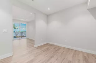 41 SW Seminole St, Stuart, FL 34994 - Photo 10