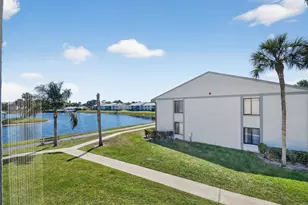1005 Green Pine Blvd H-2, West Palm Beach, FL 33409 - Photo 46