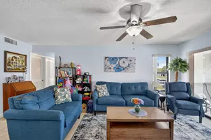 1005 Green Pine Blvd H-2, West Palm Beach, FL 33409 - Photo 12