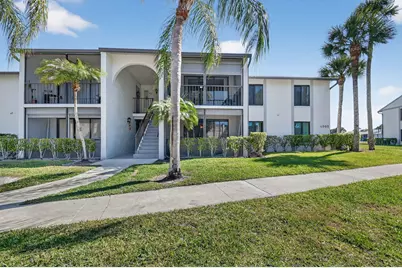 1005 Green Pine Blvd H-2, West Palm Beach, FL 33409 - Photo 2