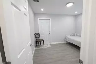 1381 W 1st St, West Palm Beach, FL 33404 - Photo 18