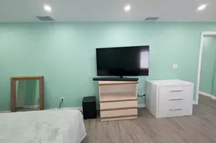 1381 W 1st St, West Palm Beach, FL 33404 - Photo 14