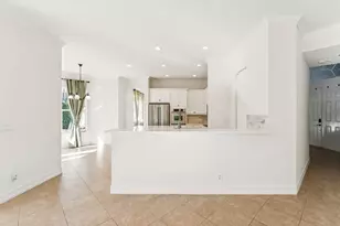 8697 Cobblestone Point Cir, Boynton Beach, FL 33472 - Photo 14