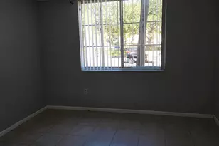 7832 Sonoma Springs Cir, Lake Worth, FL 33463 - Photo 8