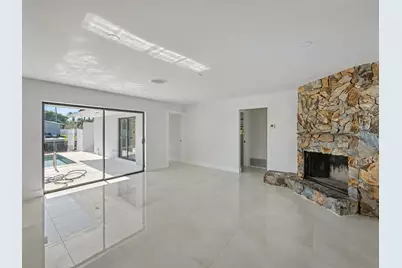 1940 NW 32 Nd Street, Oakland Park, FL 33309 - Photo 8