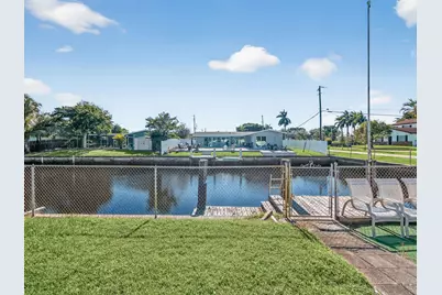 1940 NW 32 Nd Street, Oakland Park, FL 33309 - Photo 30