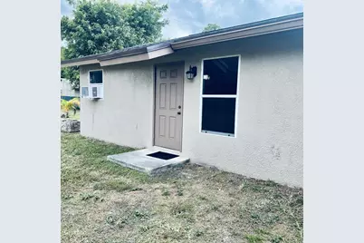 530 SW Prima Vista Boulevard #B, Port Saint Lucie, FL 34983 - Photo 1