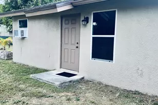 530 SW Prima Vista Blvd, Port Saint Lucie, FL 34983 - Photo 1