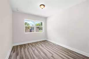 409 50th St, Palm Beach, FL 33480 - Photo 2