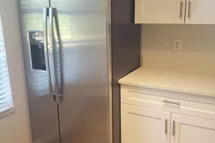 909 Belmont Pl, Boynton Beach, FL 33436 - Photo 4