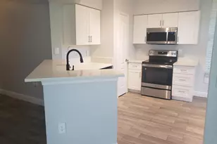 909 Belmont Pl, Boynton Beach, FL 33436 - Photo 1