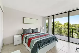 1830 Embassy Dr, West Palm Beach, FL 33401 - Photo 18