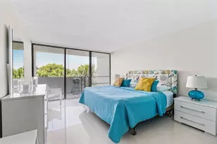 1830 Embassy Dr, West Palm Beach, FL 33401 - Photo 20