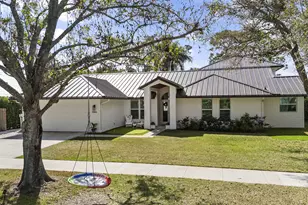 9806 SE Landing Pl, Tequesta, FL 33469 - Photo 50