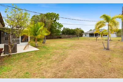 762 NE Lanfair Street, Port Saint Lucie, FL 34983 - Photo 38