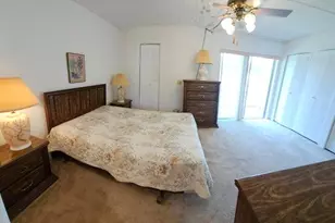 300 Village Green Cir S, Lake Worth Beach, FL 33461 - Photo 14