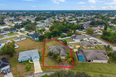562 SW Souris Avenue, Port Saint Lucie, FL 34953 - Photo 40