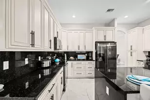 562 SW Souris Ave, Port Saint Lucie, FL 34953 - Photo 12